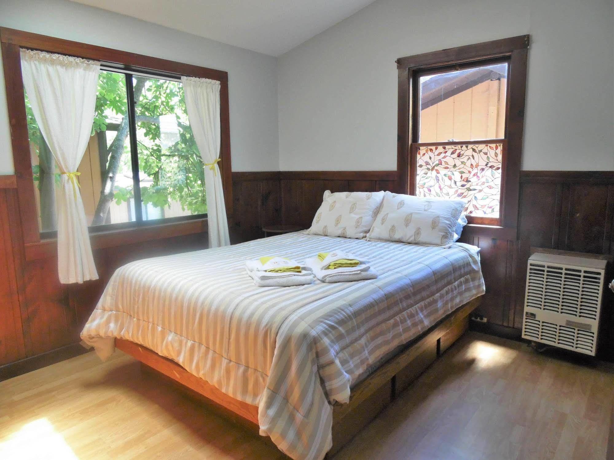 Riverlane Resort Guerneville Zewnętrze zdjęcie